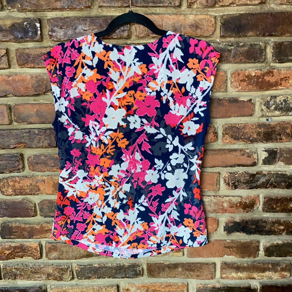 Alfani Floral V-Neck Cap Sleeve Blouse in Navy, Pink, Orange, White - Picture 4 of 4